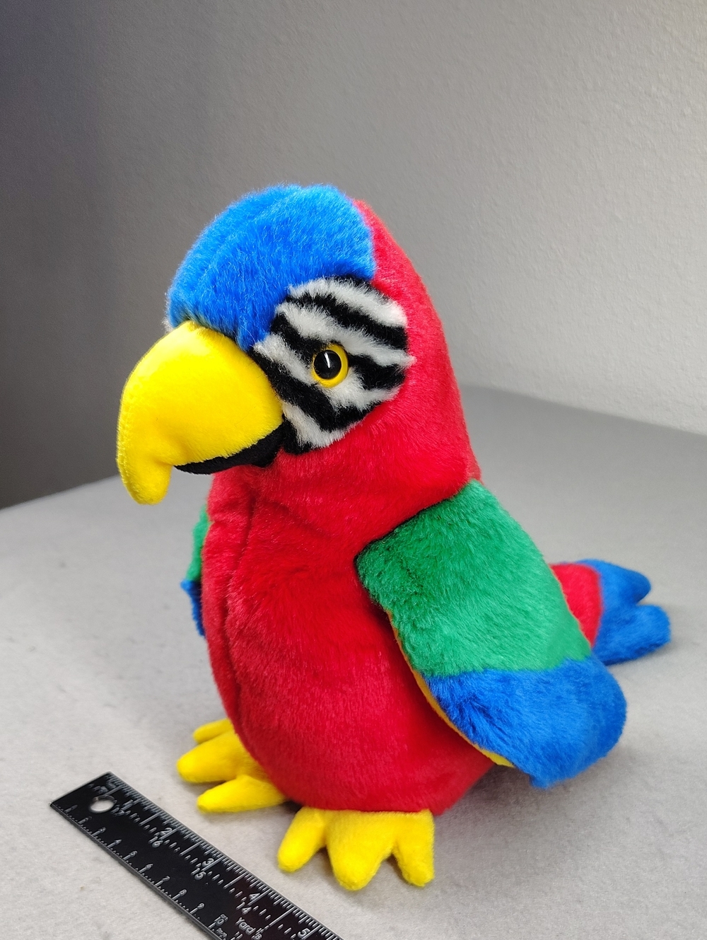 TY Parrot Plush Large - TY Inc ©1999 with P.E. Pellets